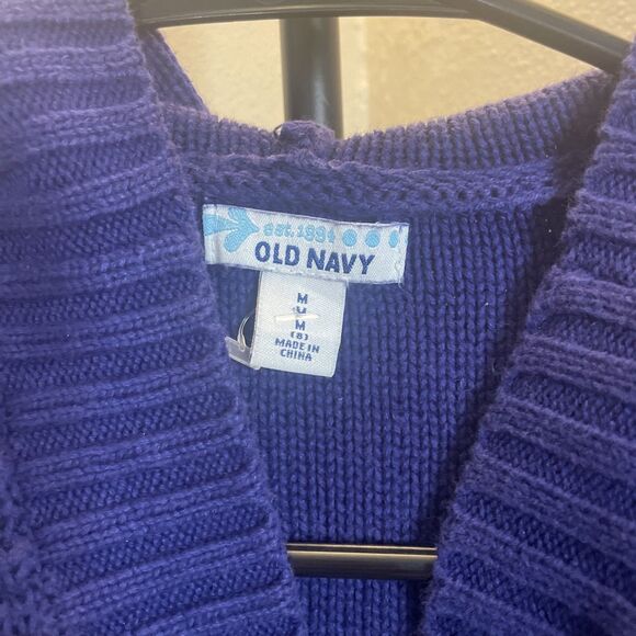 Old Navy Sweater Vest Cable Knit Hooded Pockets Wood Buttons Retro Girl's M (8) - Picture 2 of 8